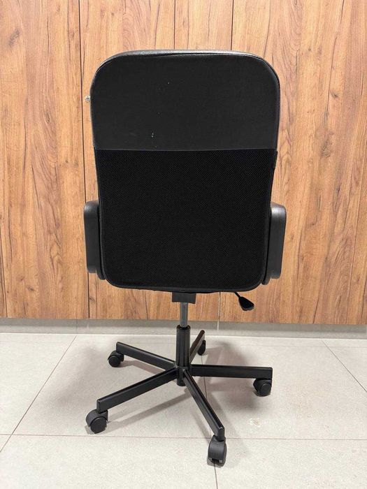 Krzesło biurowe IKEA RENBERGET – używane, dobry stan