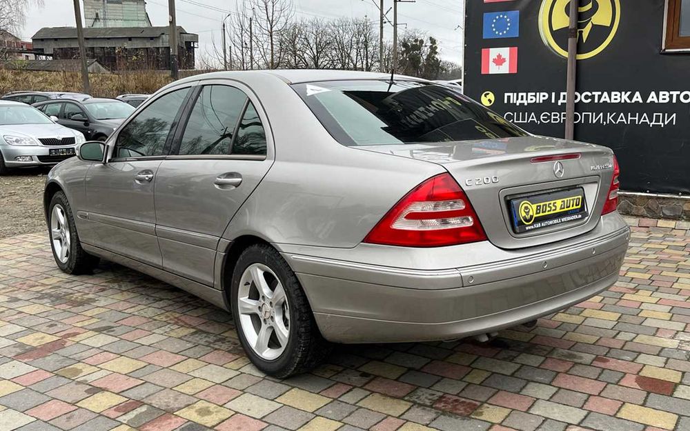 Mercedes-Benz C 200 2003