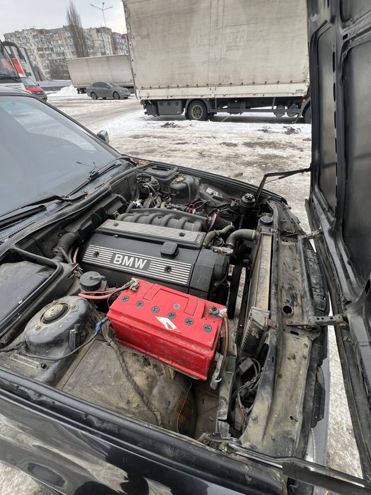 BMW E34 m52b25 на отстрелах