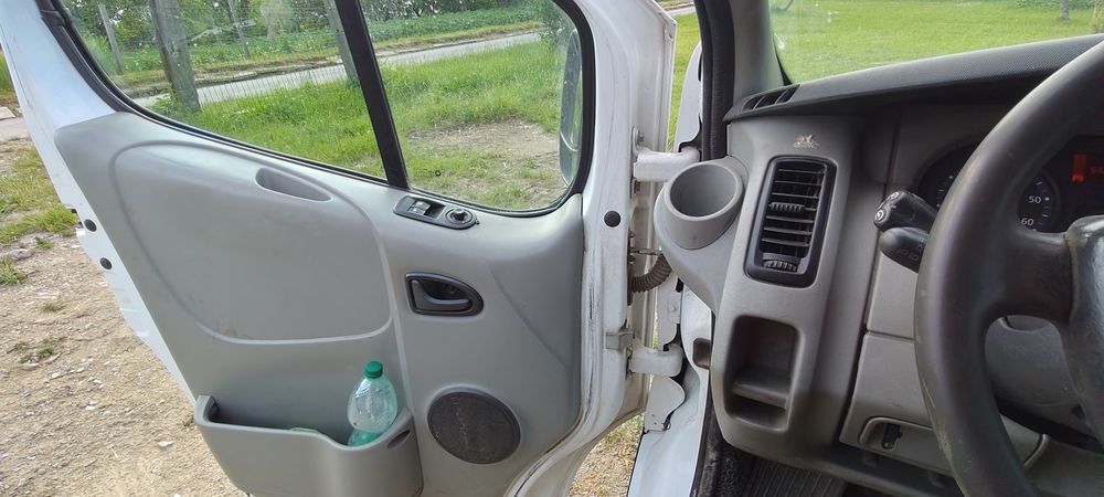 Renault Trafic 2,5 long