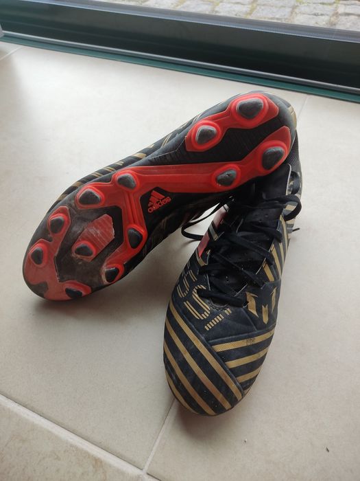 Chuteira adidas Messi