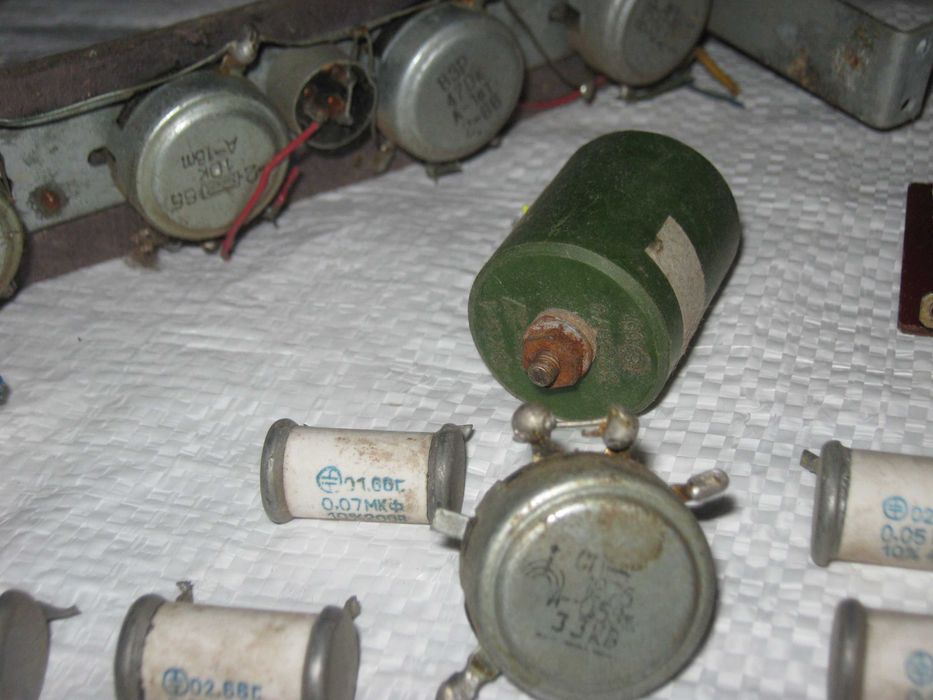 Радиодетали,комплектующие.