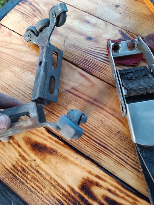 Стойки полуприцепа алюминиевые