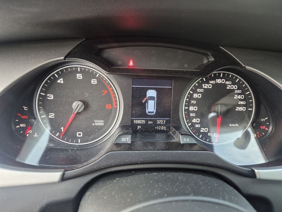 Audi A4  Avant 160 koni