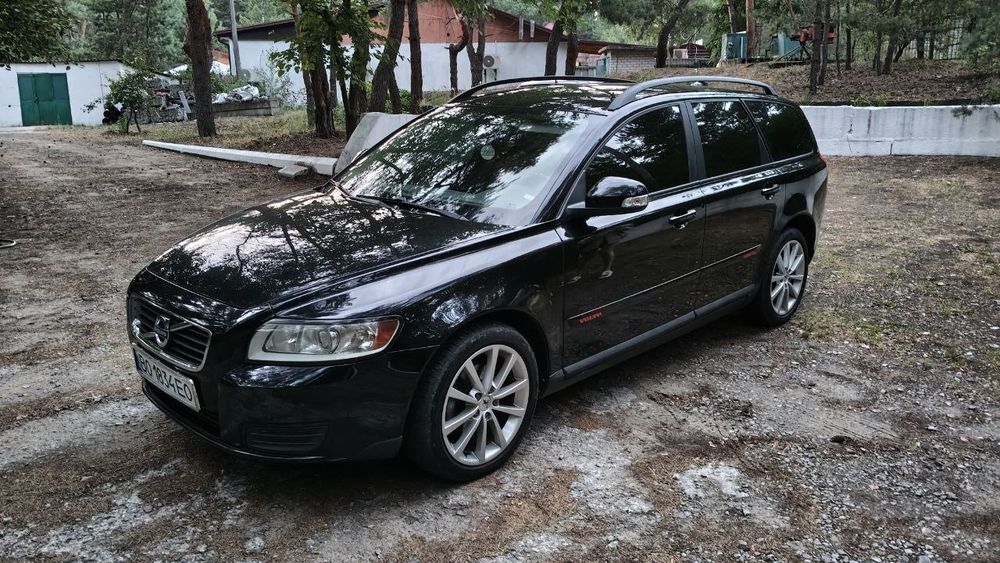 Продам Volvo V50 1.6d