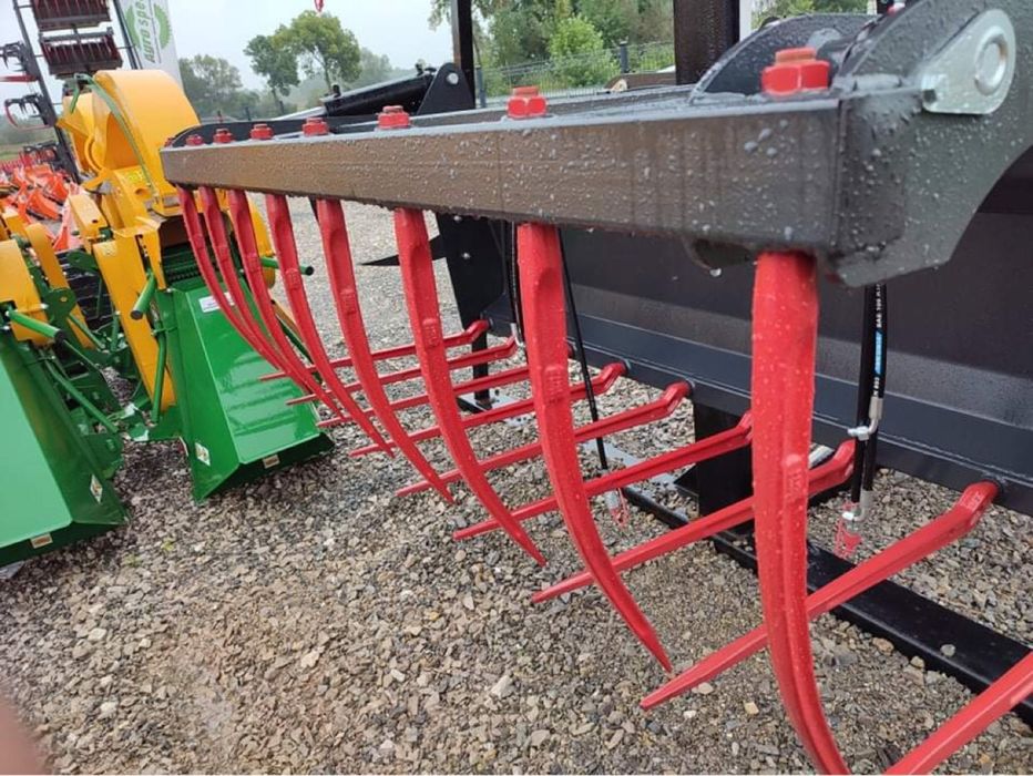 Krokodyl do obornika Łycho Krokodyl Euro Sms Nowy Transport Kute Zęby