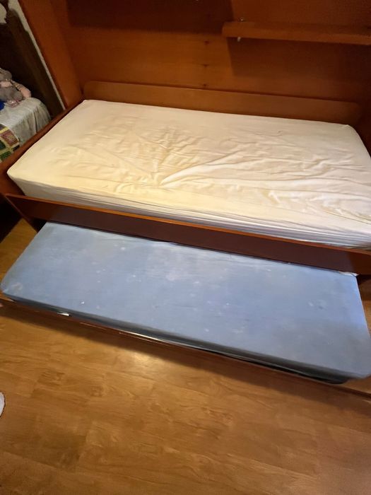 cama dupla, em cerejeira