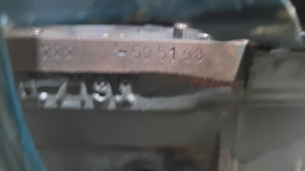 Blok silnika Kubota D722 +wał korbowy