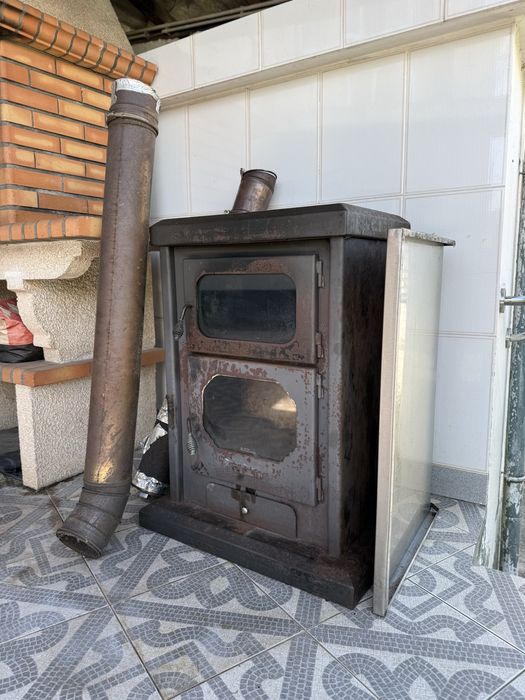 Salamandra a Lenha c/ forno