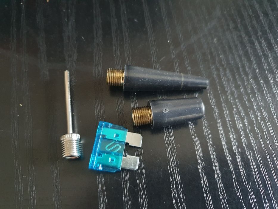 Mini compressor 12V com manómetro analógico