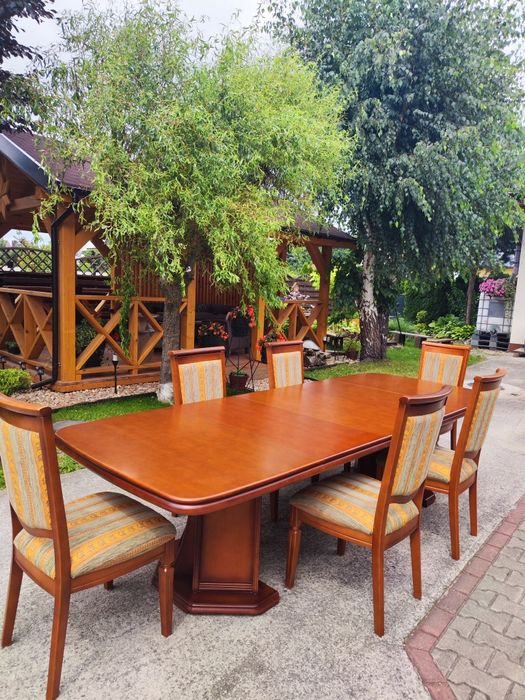 Komplet mebli stół+ 6 krzeseł