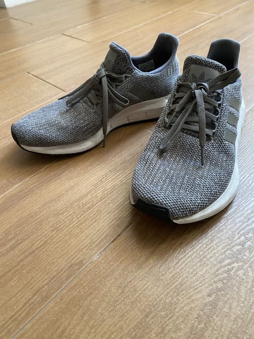 Tenis Adidas, 2 pares