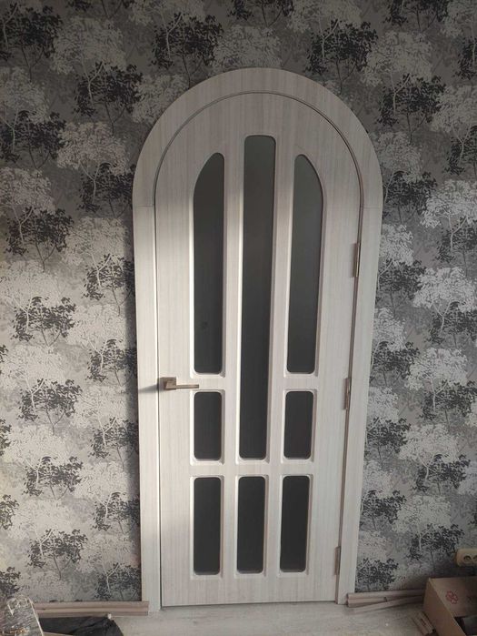 Двері міжкімнатні арочні під замовлення.