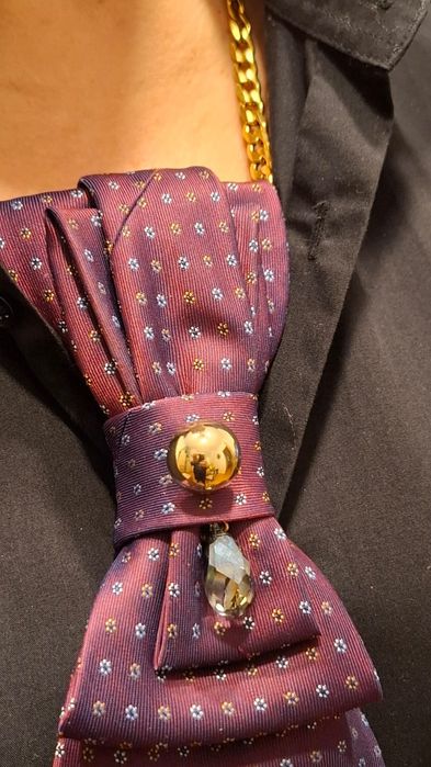 Krawatka, naszyjnik prezent na Dzień Kobiet, na Dzień Babci