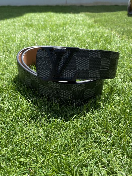 Cinto LV nunca usado