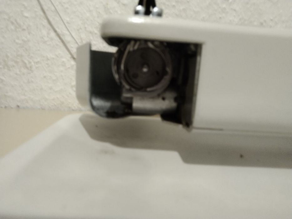 Швейная машинка PFAFF 1212