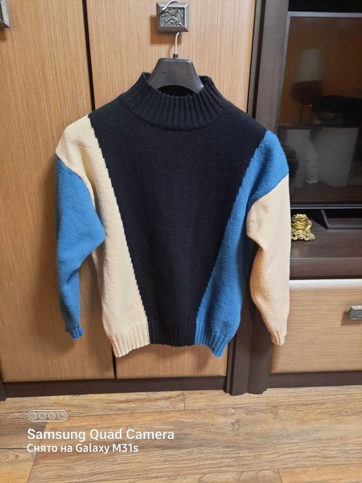 Женский теплый свитер 46-48