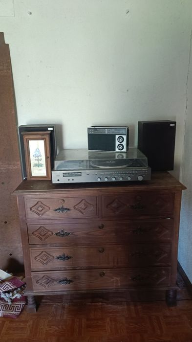 Móvel antigo - conjunto quarto cama armário