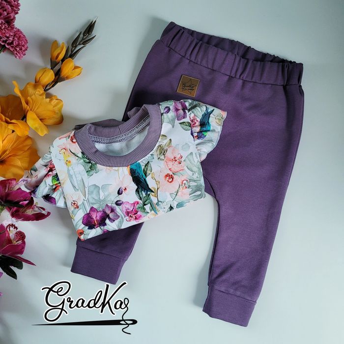 Komplet r.74 Handmade bluzeczka z falbankami spodnie