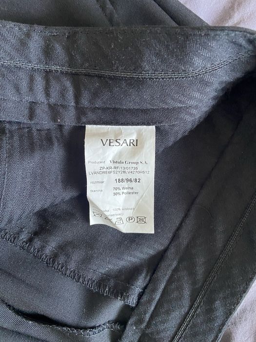 Czarny garnitur Vesari Vistula 188/96/82