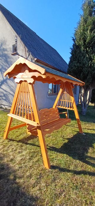 Wyroby drewniane na zamówienie – huśtawki, meble ogrodowe, altany.