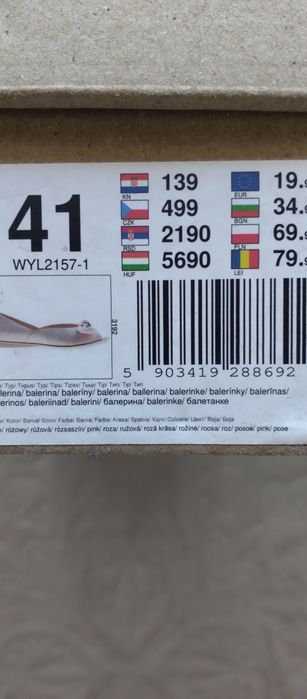 Nowe różowe baleriny numer 41