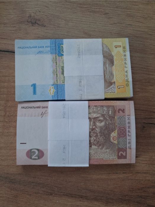 Бони 1 гривня,2 гривні пачка,корінець