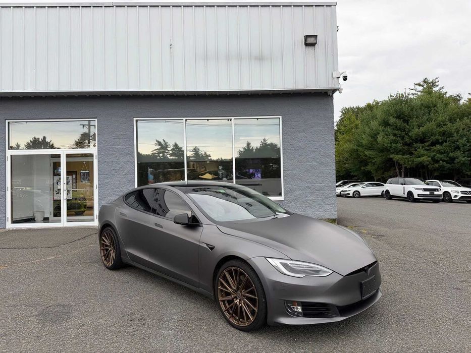Tesla Model S 100D      2017