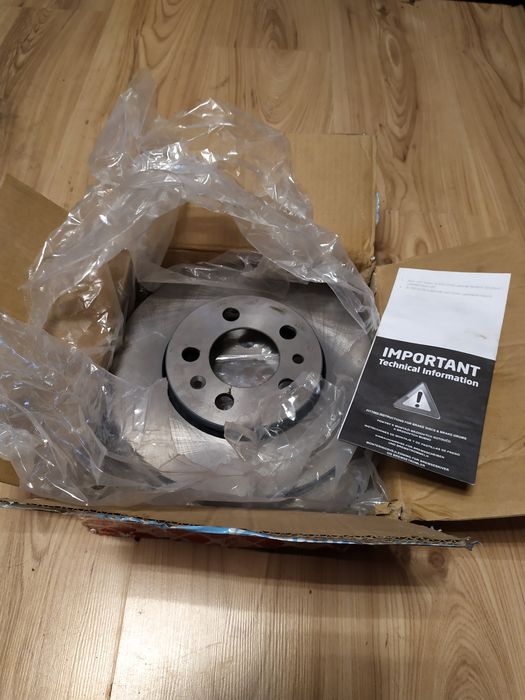 Tarcze hamulcowe skoda fabia 1,polo 9n,seat ibiza