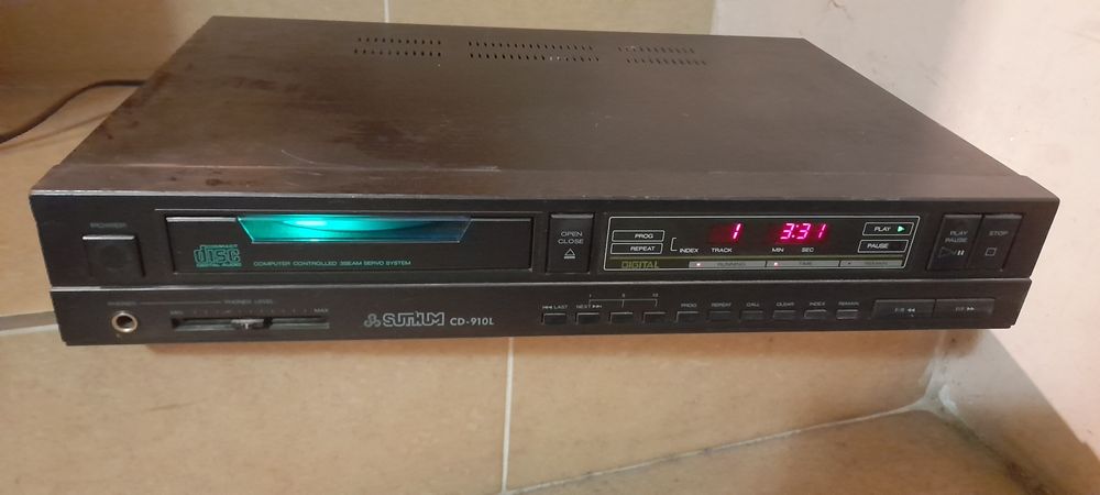 Odtwarzacz cd suthum