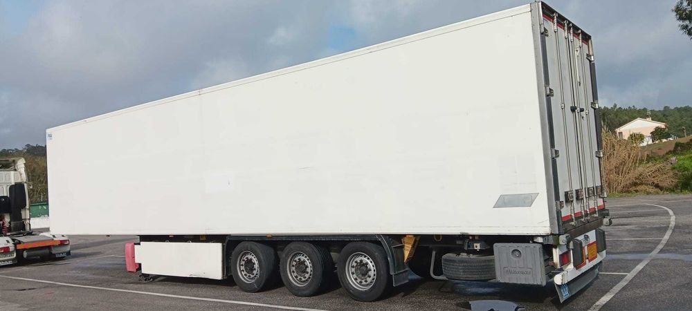 Reboque/Semi-Reboque frigorifico Krone/Schmitz/Chereau com ATP