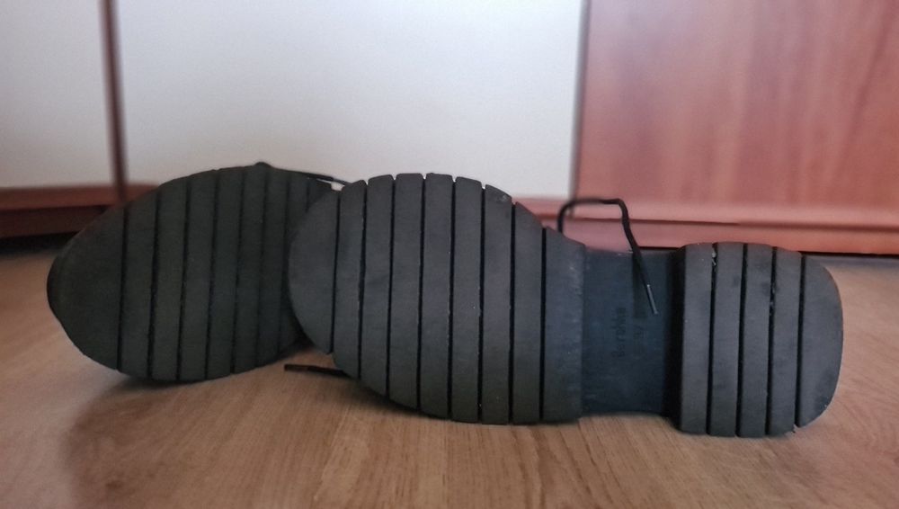 Półbuty na grubej podeszwie - 37