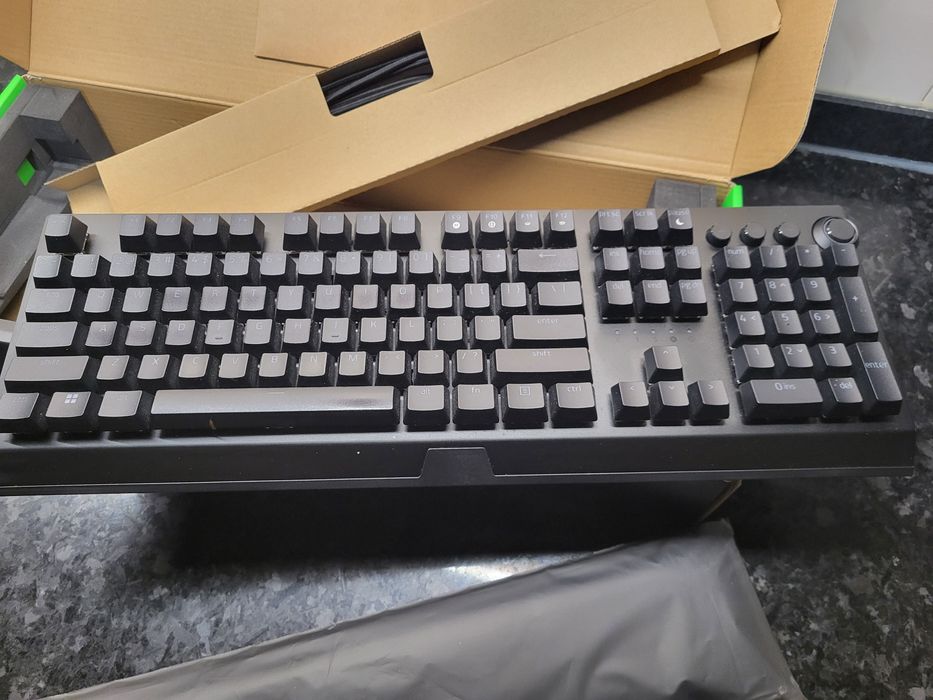 Teclado RAZER Blackwidow v3 Pro wireless - layout Americano