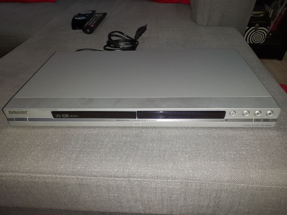 Leitor CD / DVD SONY DVP-NS355