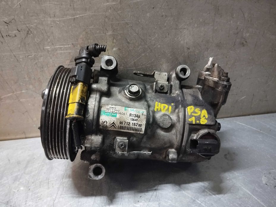 Compressor AC Peugeot 207 / 307 / Citroen C3 C4 1.6HDI  REF: 9671216280 1364F