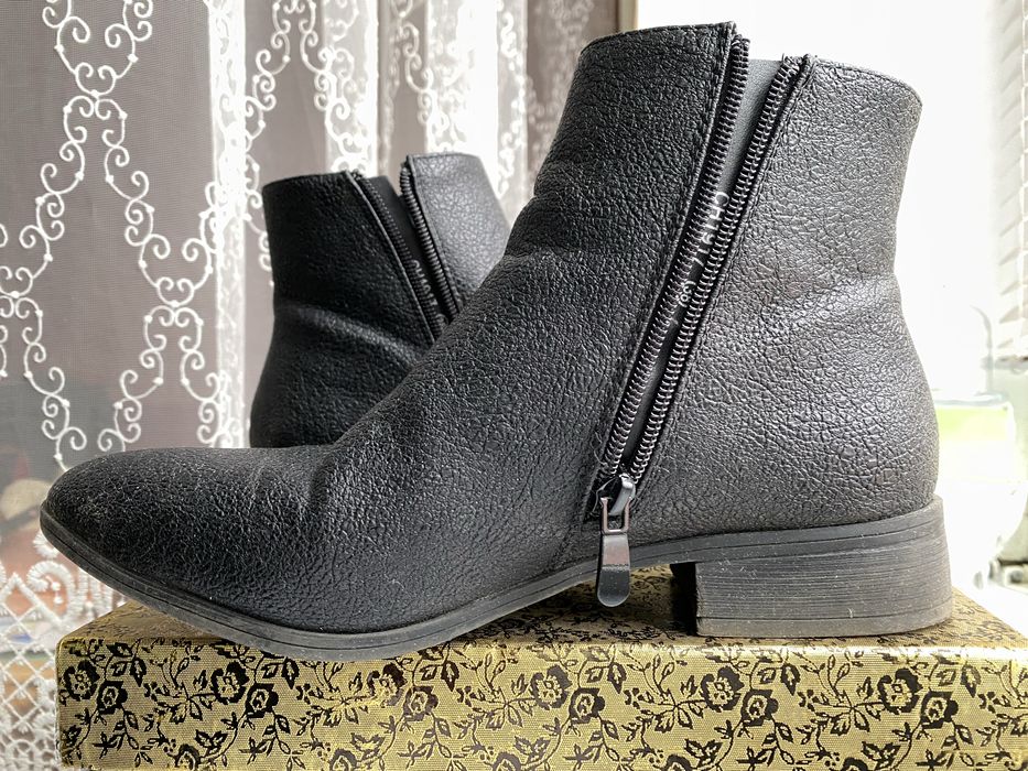 Ботинки женские демисезонные/деми черные челси