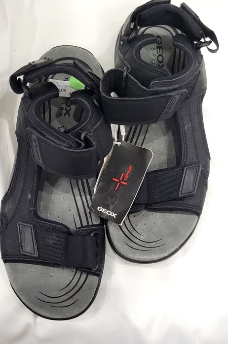 Продам  мужские  сандалии GEOX 44р