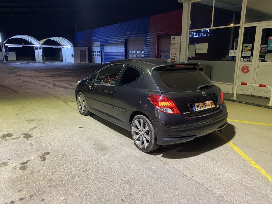 Peugeot 207 coupé