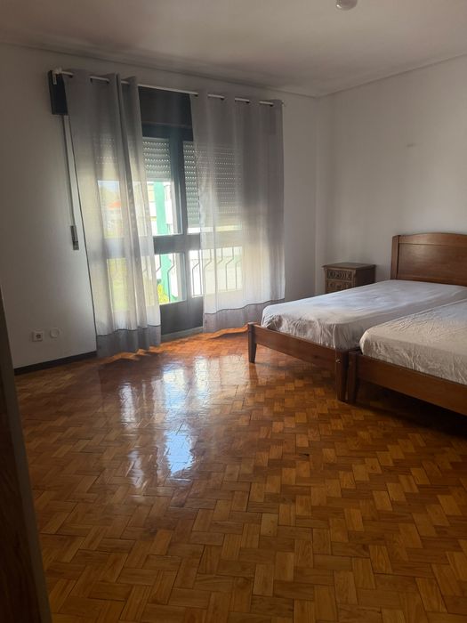 Quarto para  compartilhar