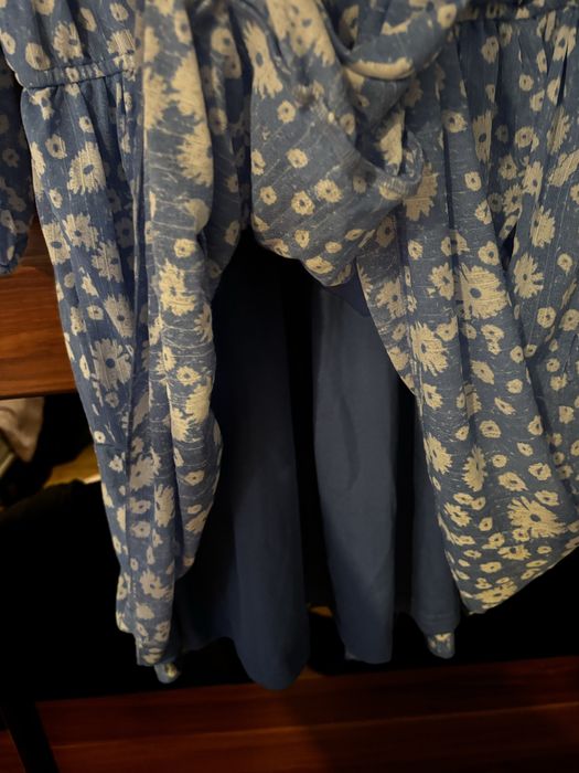 Niebieska sukienka w kwiaty, sinsay, rozmiar L