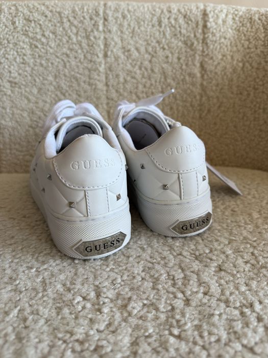 Кеди жіночі Guess 37p-24см