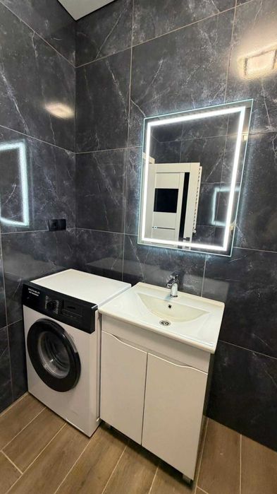 Продаж двокімнатної квартири у Кременці