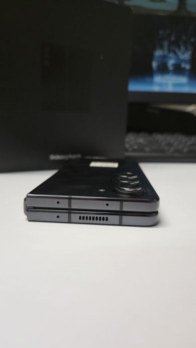 Samsung Fold 5 12/512Gb, офіційний