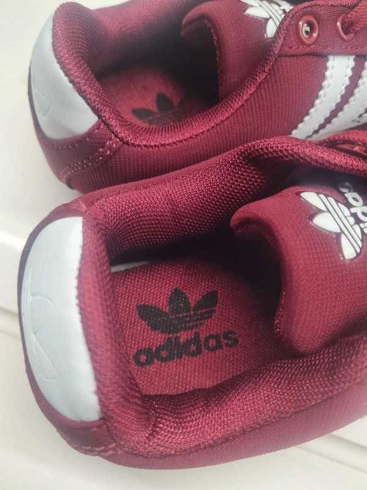 Sapatilhas burgundy/bordeaux/grená