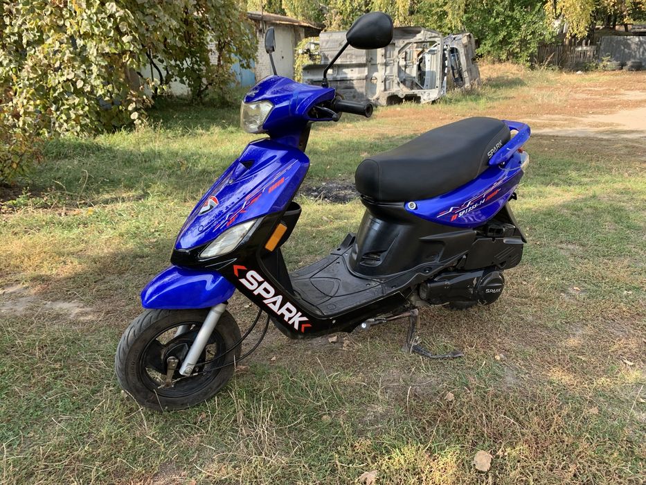 Продам Скутер Спарк 125