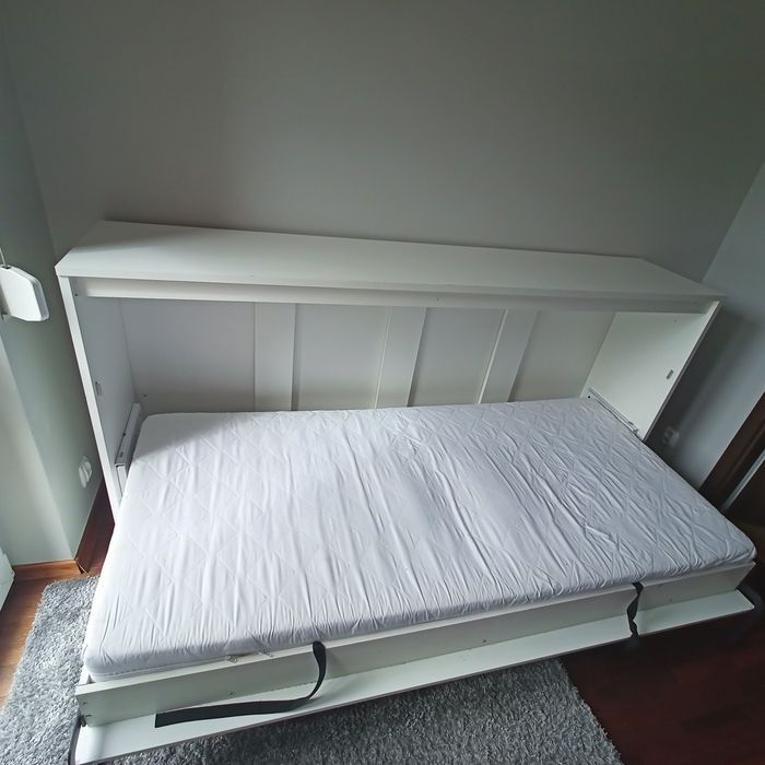 Łóżko półkotapczan