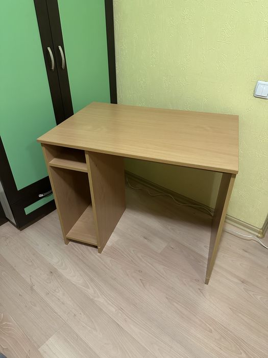 Стіл компʼютерний, для геймерів, офісний