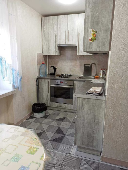 Подобова оренда 1 кім. кв. з автоном. опаленням. SMART TV. Паркомісце.