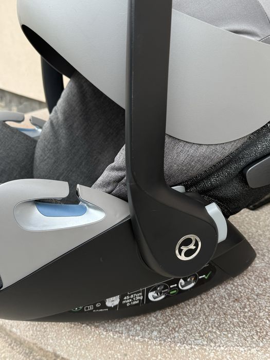 Автокрісло Cybex cloud Z plus Soho gray + база base Z