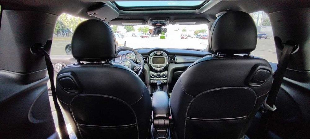 Продам Mini cooper F56 (2015) 49000 пробег